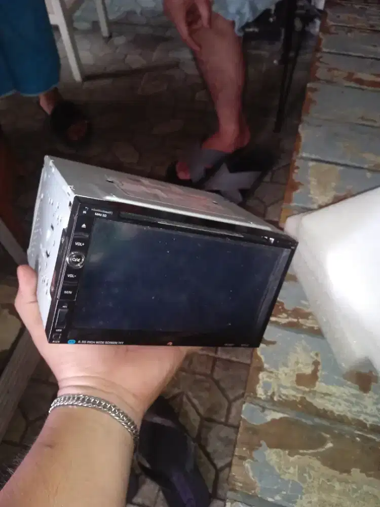 Head Unit 2 Din F8-6991