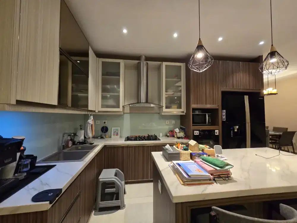 Dijual rumah minimalis gading kirana cakep banget