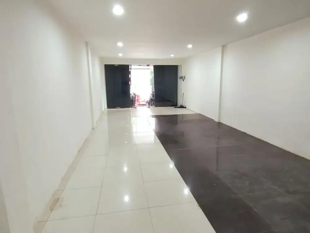 Dijual Ruko ex Bank Mandiri – Kelapa Gading Jakarta Utara.