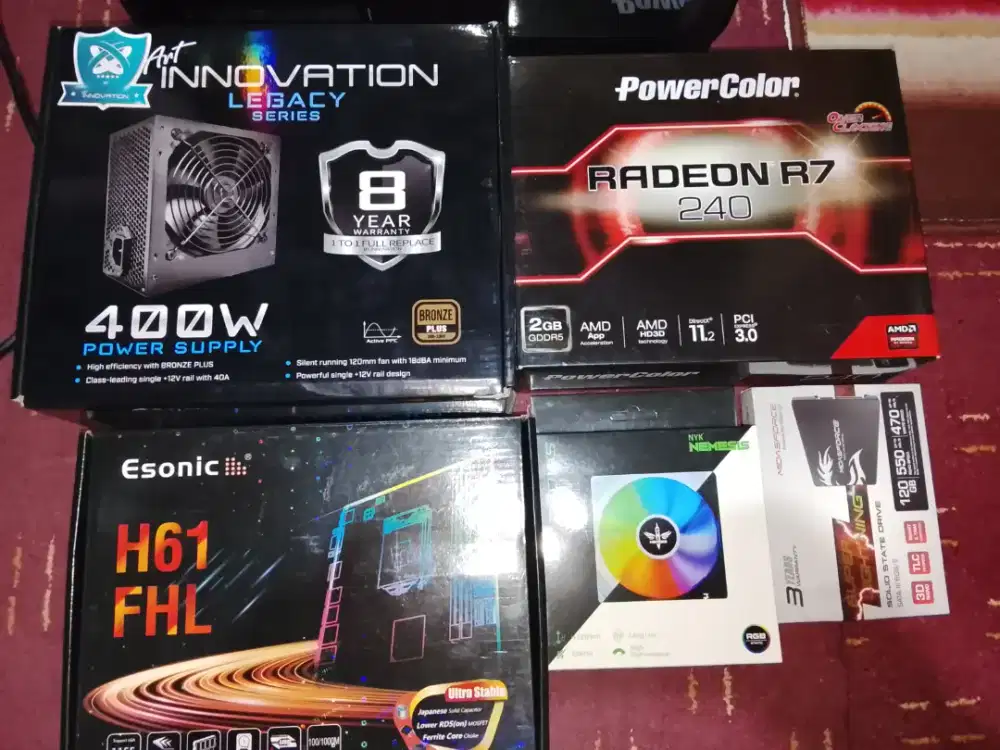 Di jual PC bekas like new untuk game dan multimedia