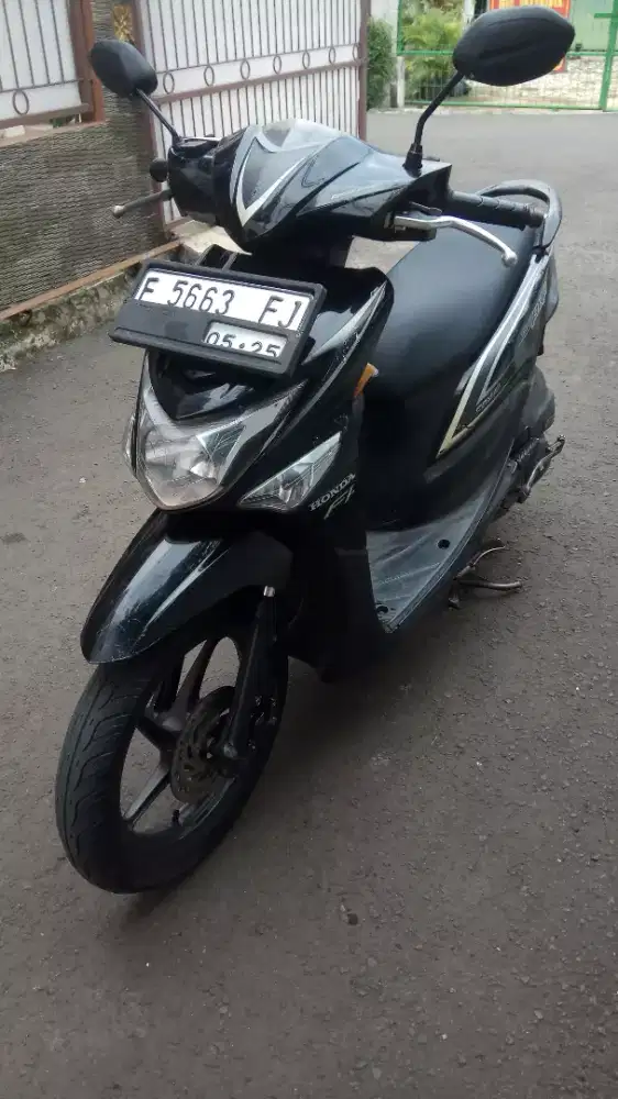 Honda Beat Pop Fi Esp Iss, Good Condition.