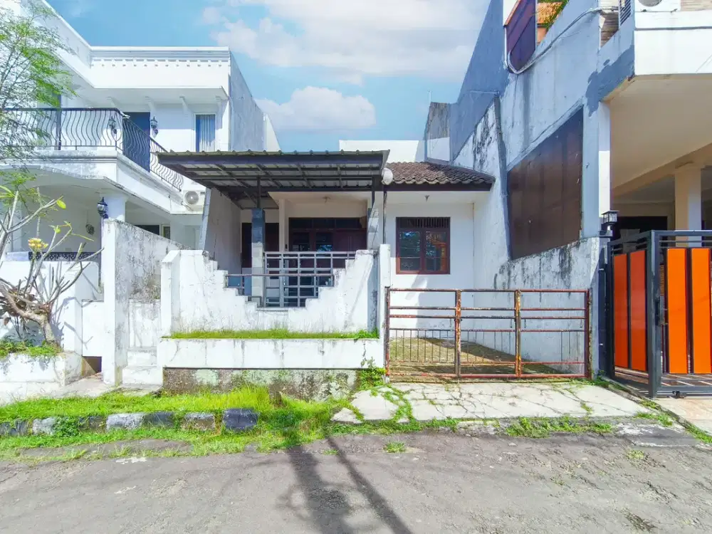 Rumah 2 Lt SHM 15 menit ke Gerbang Tol Sentul Barat Siap KPR J-48289