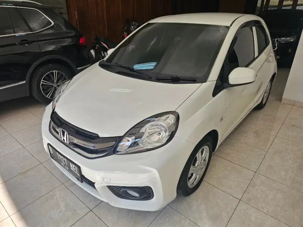 Honda Brio 1.2 E at 2016 putih, km 108rb, 1 tgn dr baru, service honda