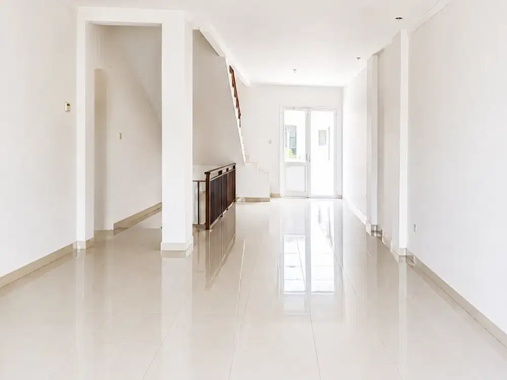 Ruko Palm Terrace Taman Surya 3,5LT 4x17 HGB Strategis Siap Pakai