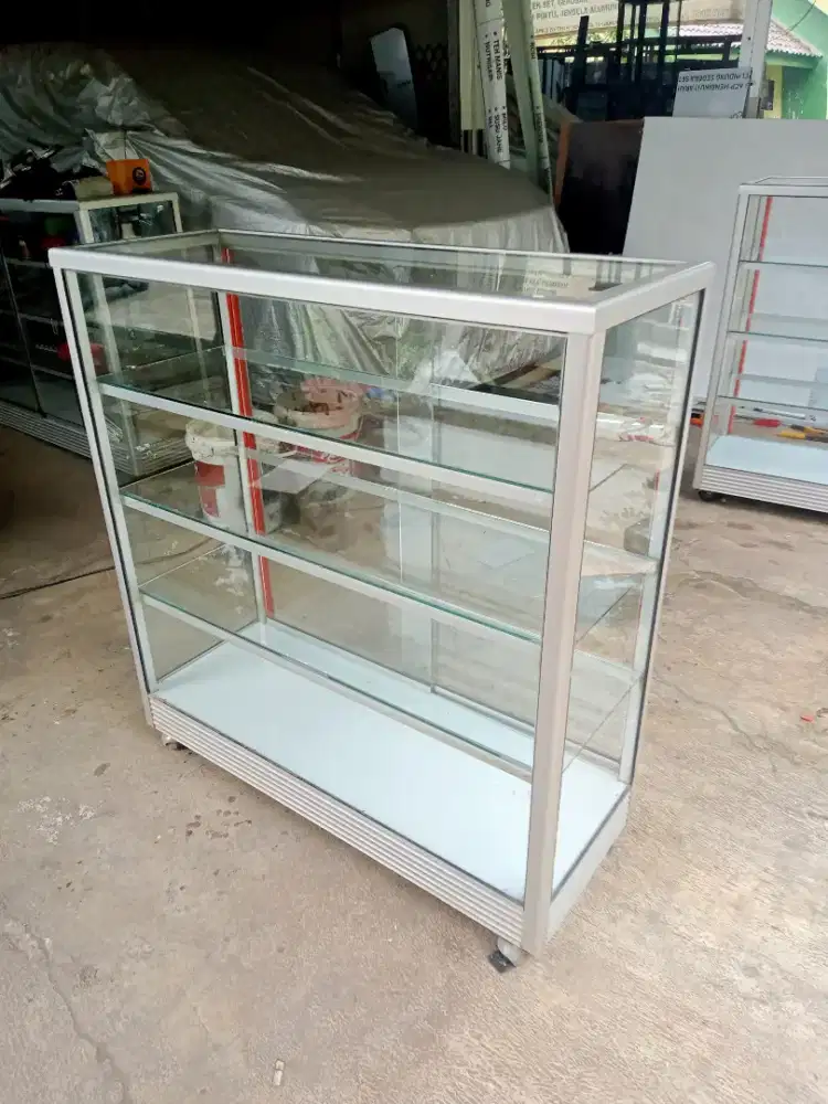Etalase seken 1m/cod
