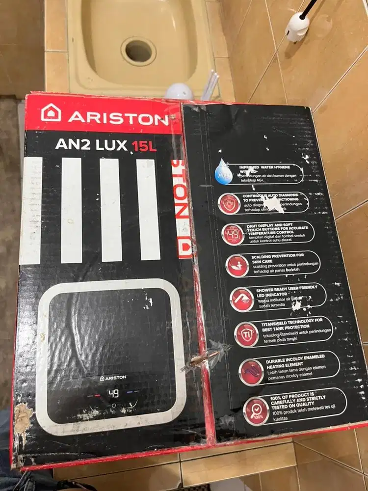 Pemanas air Ariston