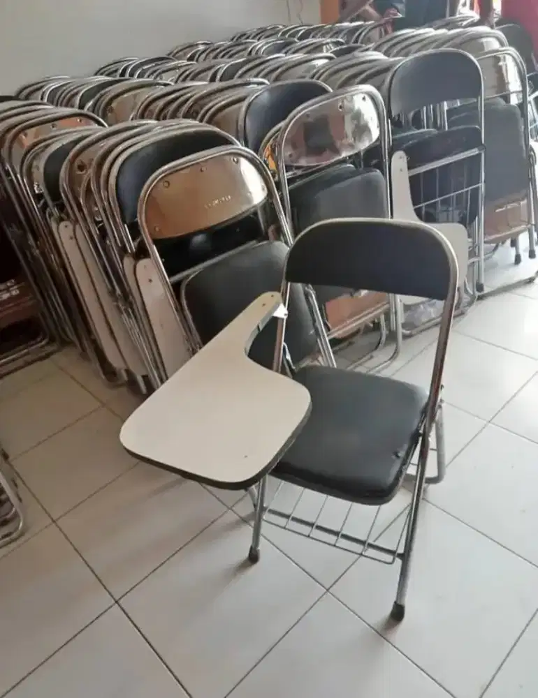 Kursi lipat kuliah murah