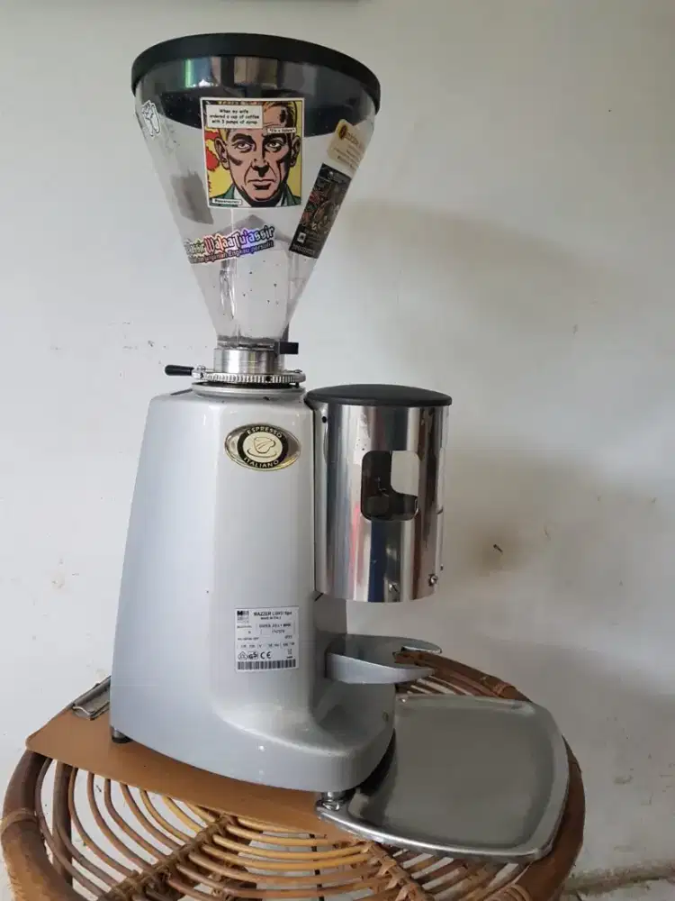 Mazzer grinderr + mesin kopi Astoria  tanya 1 group