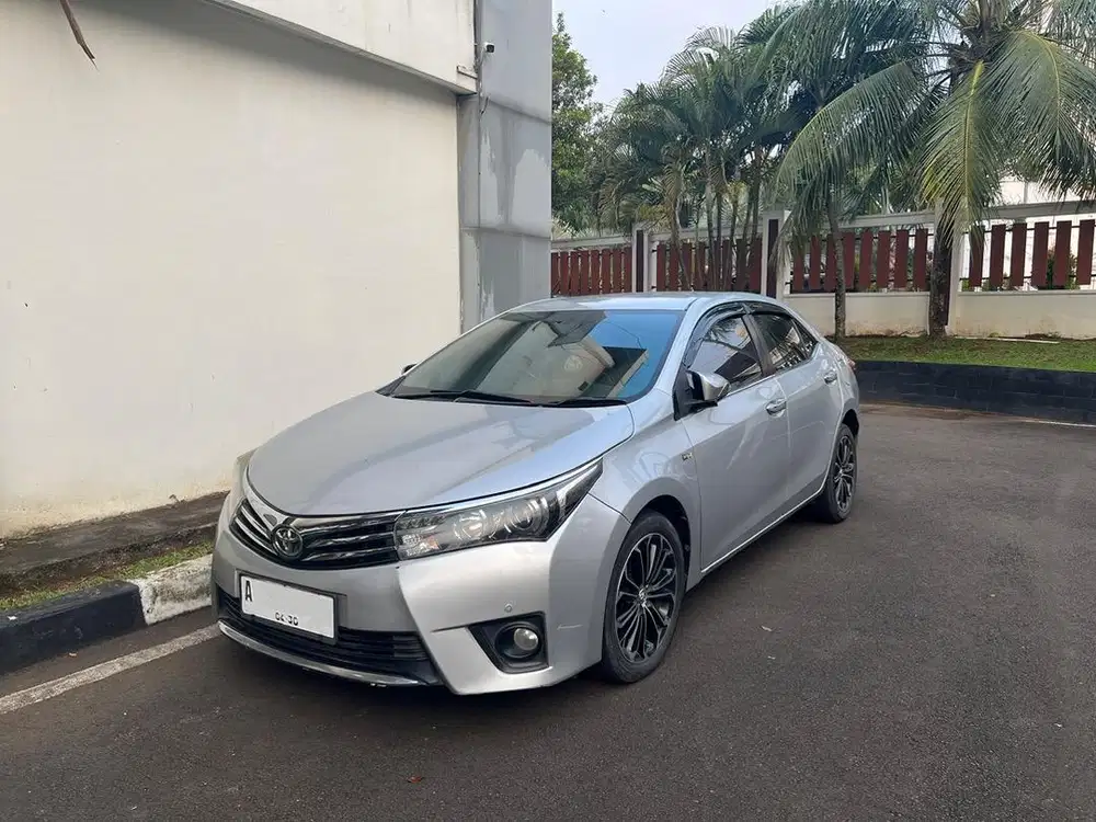 Toyota Corolla Altis 1.8 V AT 2014 Istimewa, Pajak ON, Siap Pakai