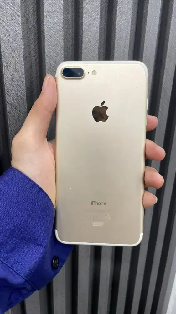 iPhone 7 plus 256gb iBox