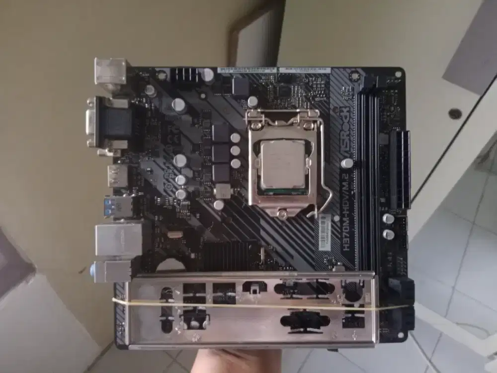Paket Mobo H370M + i3 8100