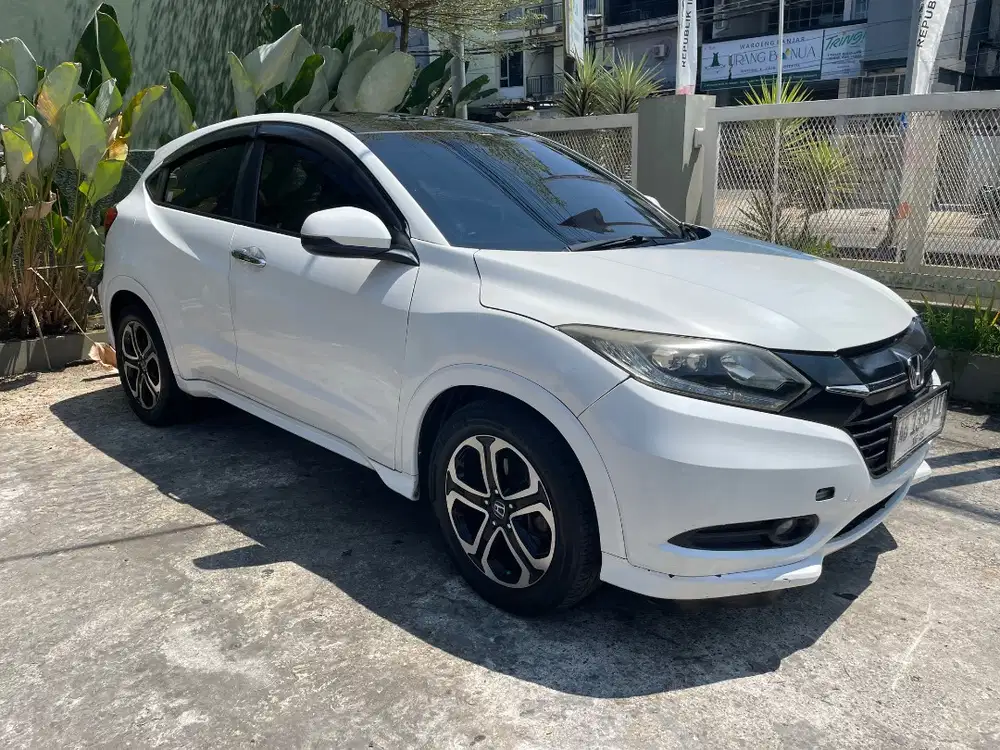 HRV Prestige 2015 With SunRoof