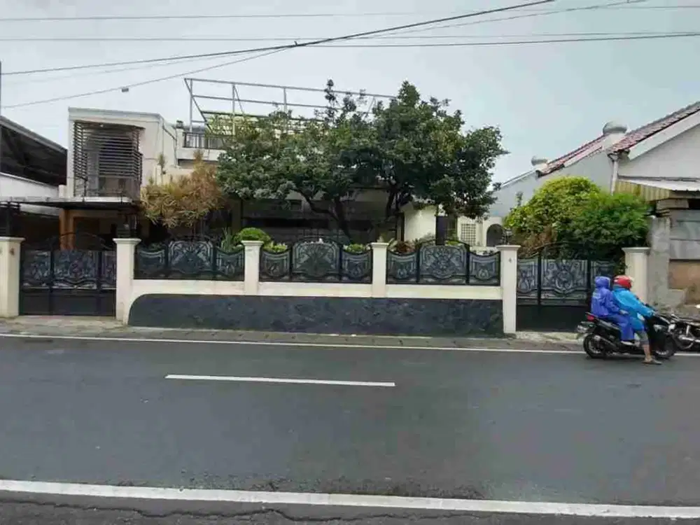 jual murah rumah dekat kampus universitas Nasional pasar minggu cocok utk tempat kos