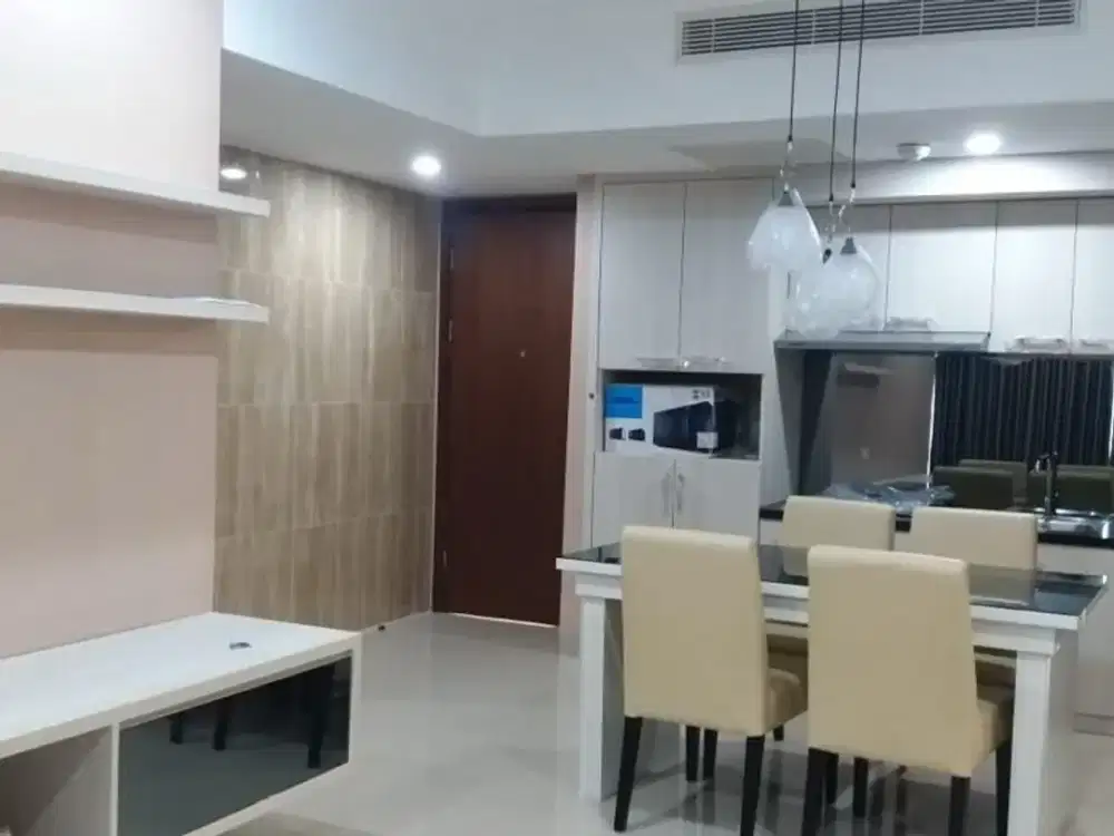 Dijual Cepat Apartmen U-Residence 2BR Hook Full Furnish Dekat UPH
