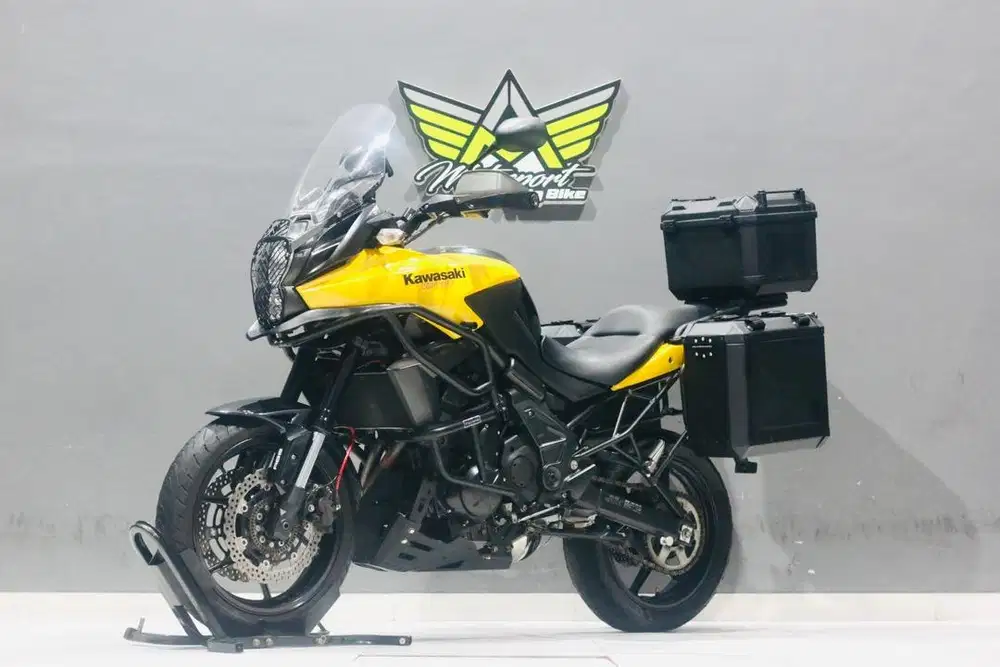 Kawasaki versys 650 ABS mulus V-Stroum KTM 390adventure CB500X