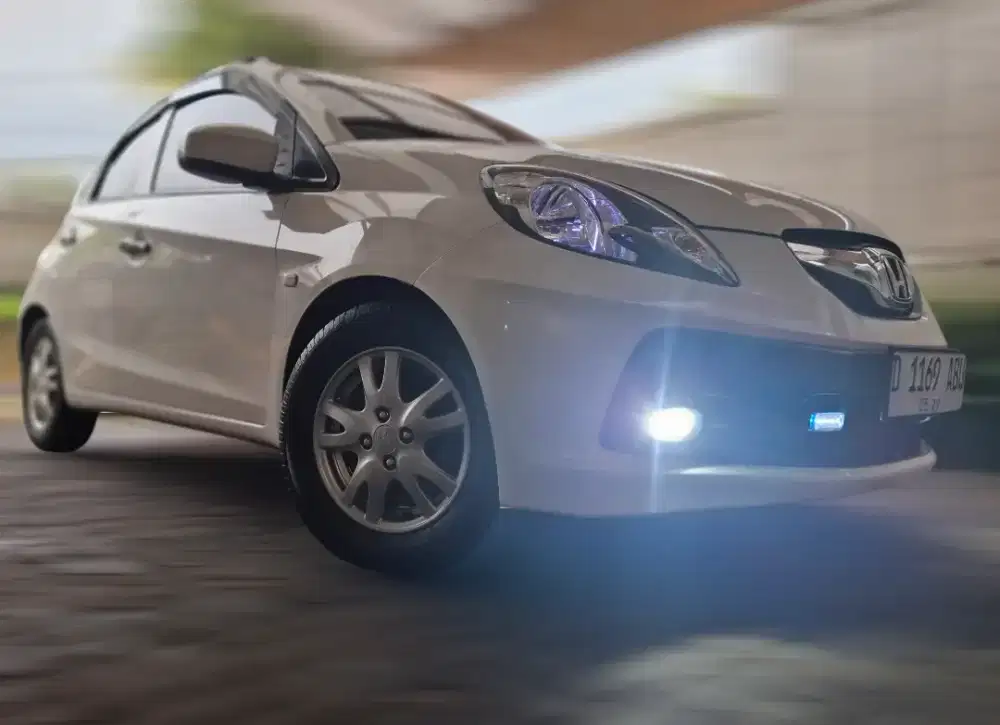 ISTIMEWA BRIO 2014 MATIC DARI BARU