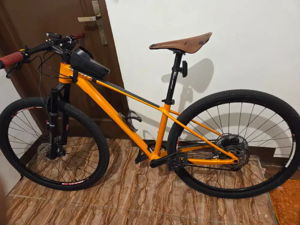 Sepeda mtb scott scale 960 bekas rasa baru full slx size S