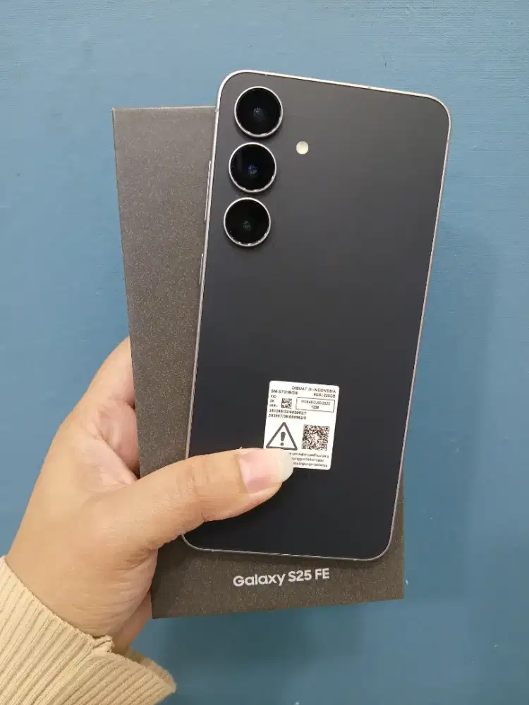 Samsung S25 FE 8/256 Second