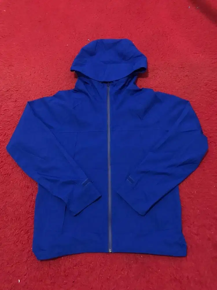 Jacket Outdor Uniqlo Blocktech Original