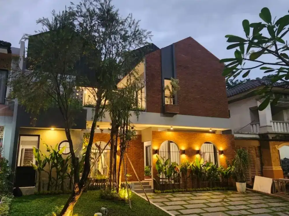 Dijual Rumah Brand New Konsep Villa Tropis Premium di Pusat BSD, Dekat Akses Tol & Stasiun Rawabuntu