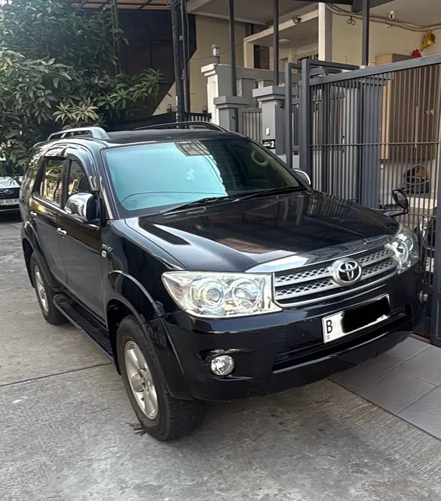 Toyota Fortuner 2011 2,7 G Lux