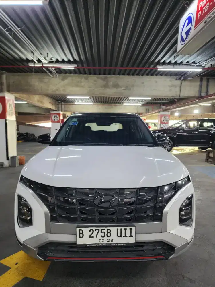 CRETA PRIME TWO TONE LOW KM 31RB THN 2022