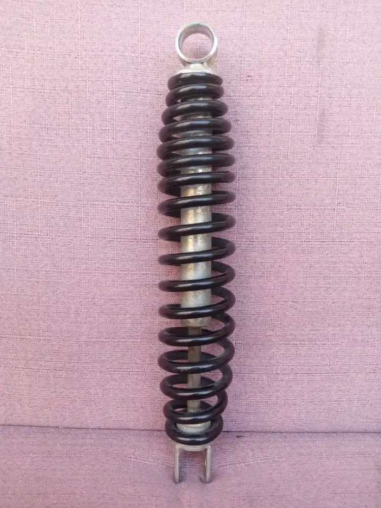 Shockbreaker belakang original mio m3