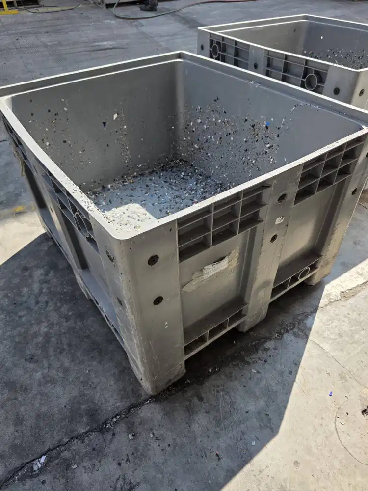 Kontainer HDPE 1200 X 1000 X 760 mm