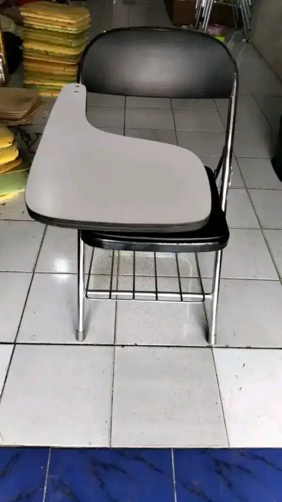 Kursi lipat kuliah kursi lipat mahasiswa