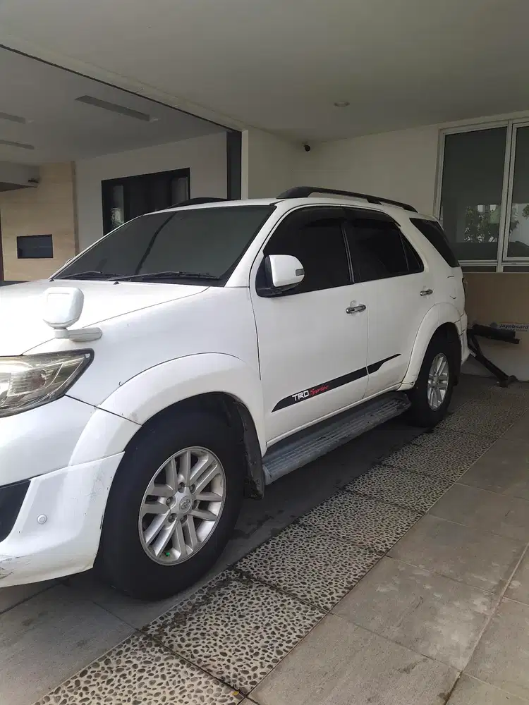 Toyota Fortuner 2012 Diesel