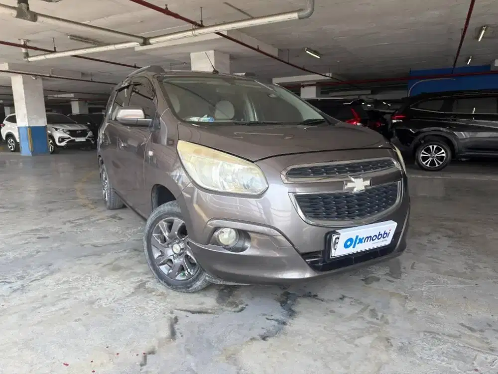 Chevrolet Spin 1.5 LTZ Bensin AT 2013 (IT)