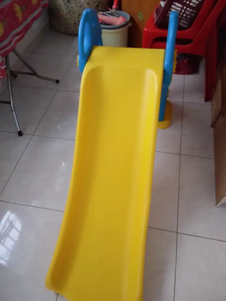 Prosotan mainan anak