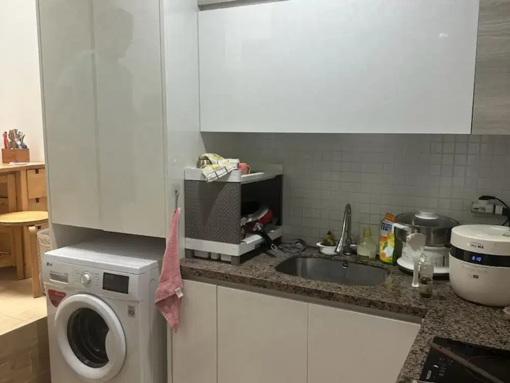 Masih bisa Nego Rumah Kencana Loka BSD 4 Kamar