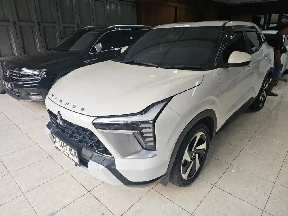 Mitsubishi XForce 1.5 ultimate at 2024 putih, km 20rb, service recore