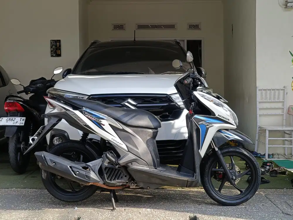 Vario 125 tahun 2012 full original/tt boleh gan cash lebih bagus