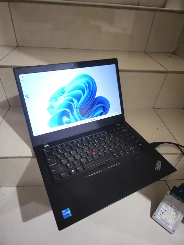 Laptop Lenovo Thinkpad L14 -CORE I5 GEN11 -SSD 256GB -8GB -MULUS