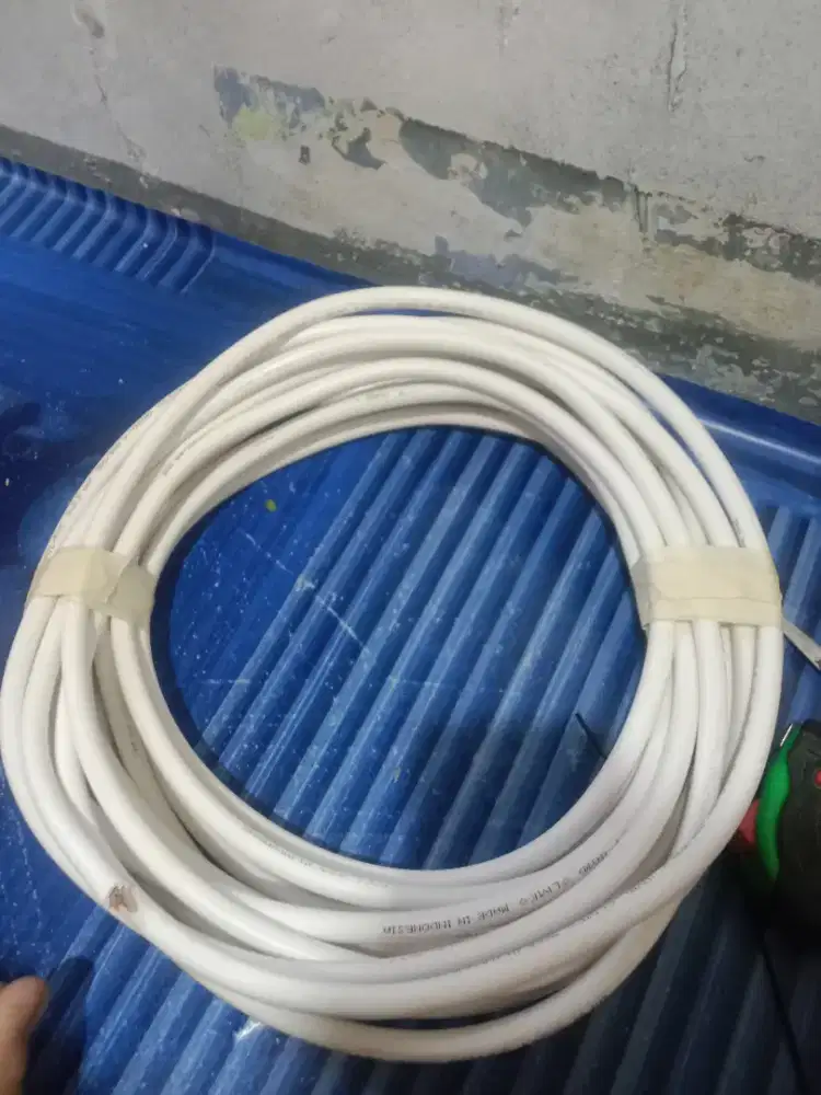 Jual sisaan proyek