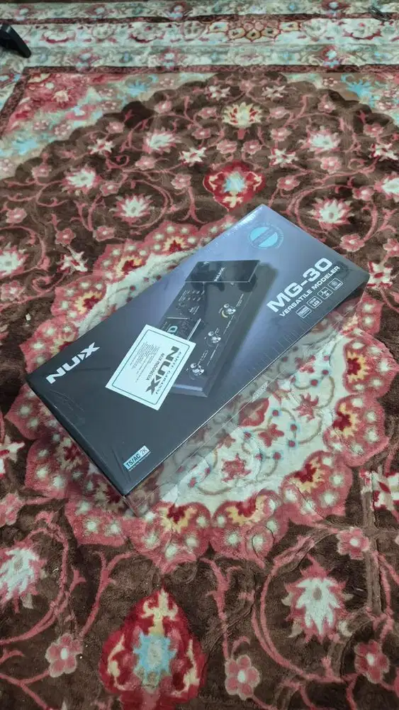 Nux MG30 BNIB Segel