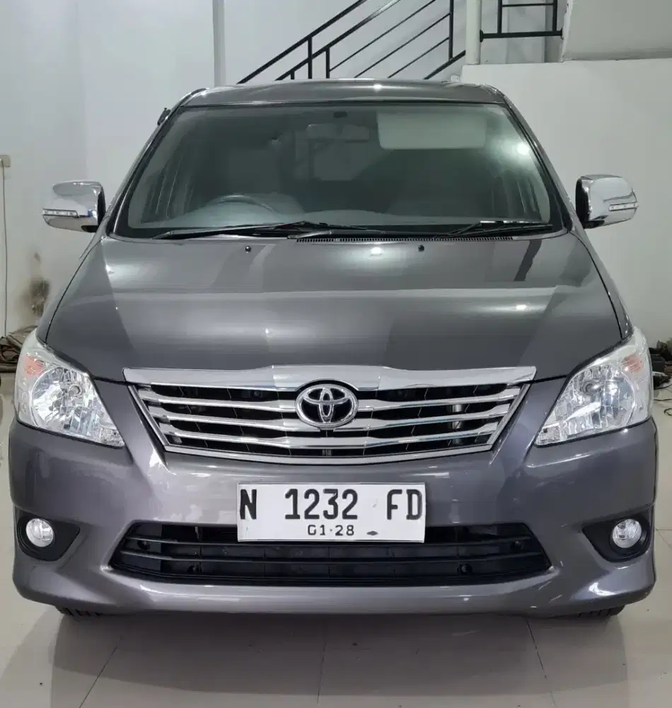 Toyota Innova  G Diesel Manual 2013
