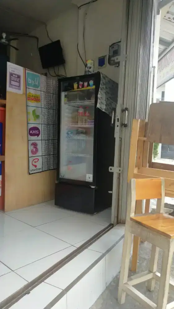 Showcase bagus masih garansi