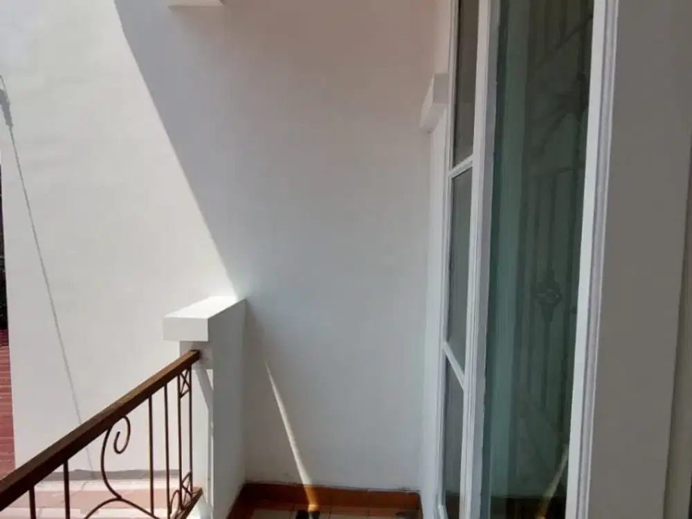 rumah siap huni di kelapa gading, jakarta utara