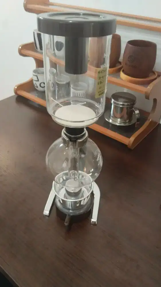 Alat kopi Hario siphon