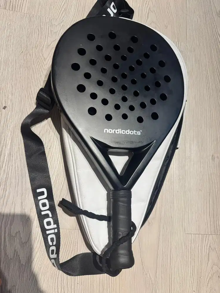 raket padel nordicdots fiesta