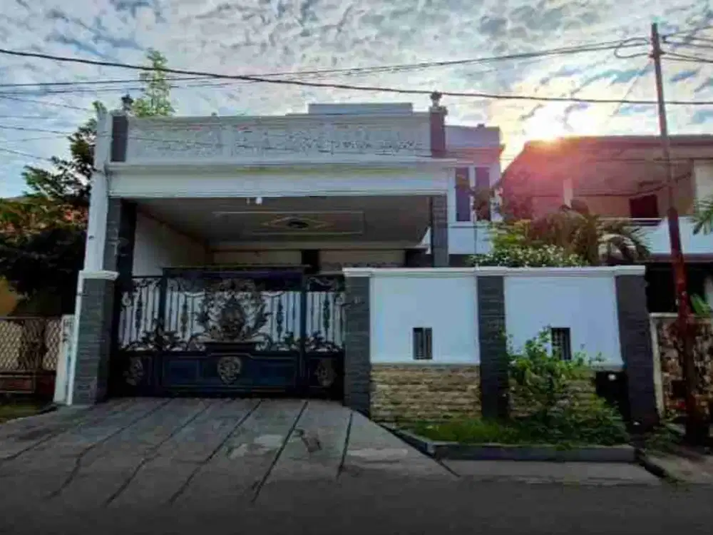 Harga Kompetitif !! Rumah 2 Lantai Siap Huni di Duren Sawit – LT 194 m², Akses Strategis