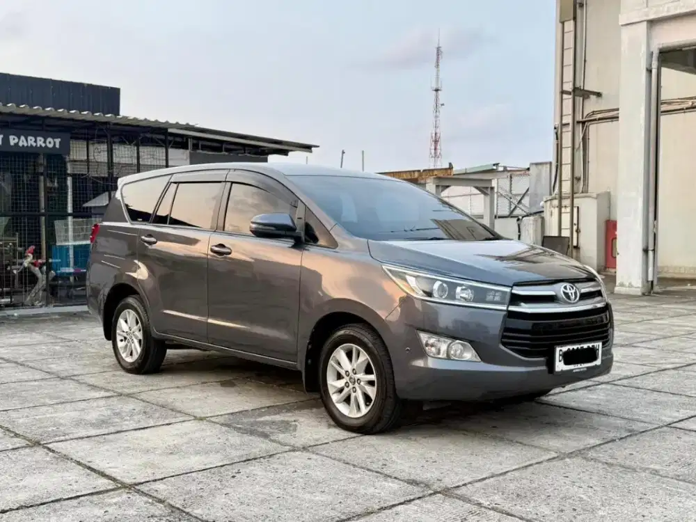 Toyota Kijang Innova V Diesel Matic 2017 Low KM 36RB Antik