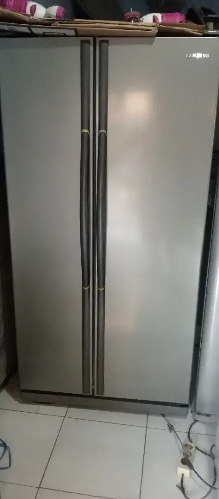 Kulkas sbs Samsung