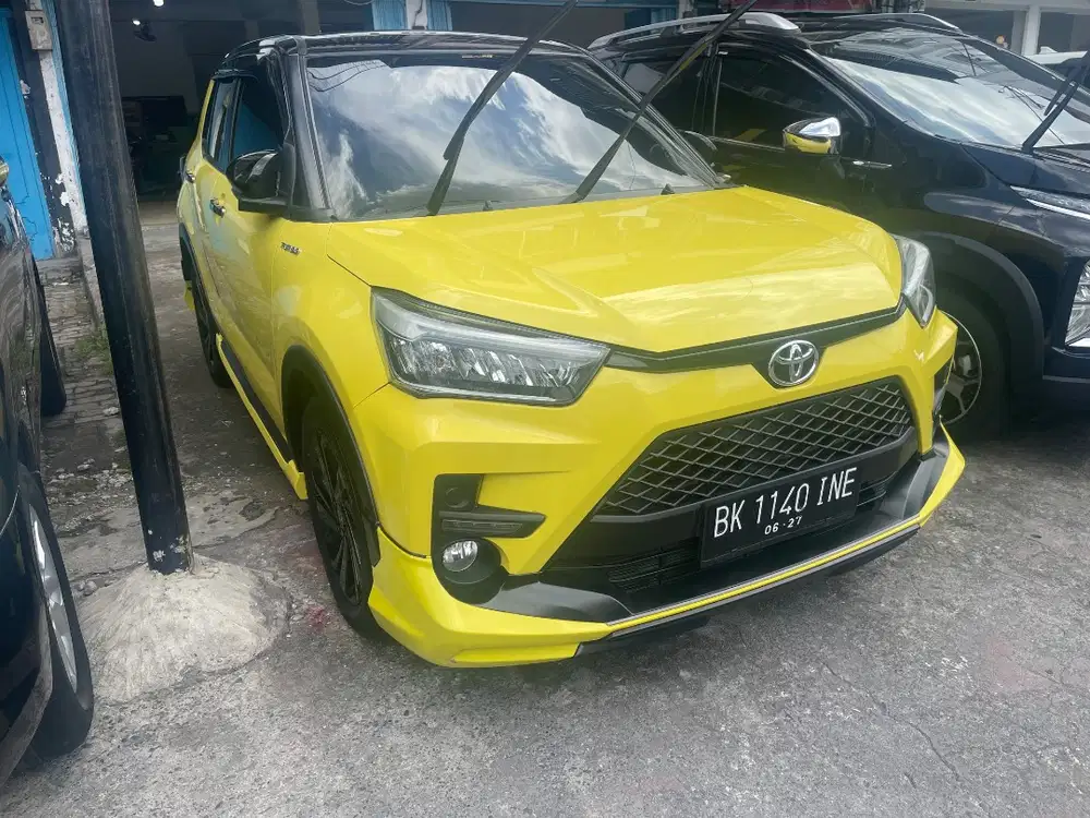 Raize gr two tone matic 2022 kuning