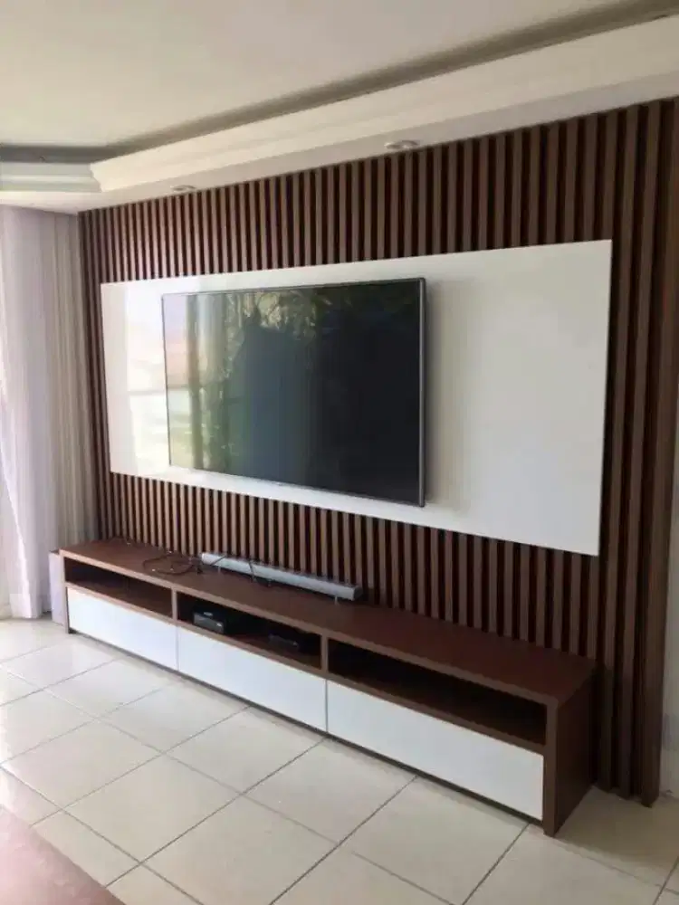 Backdor tv mempercantik ruangan