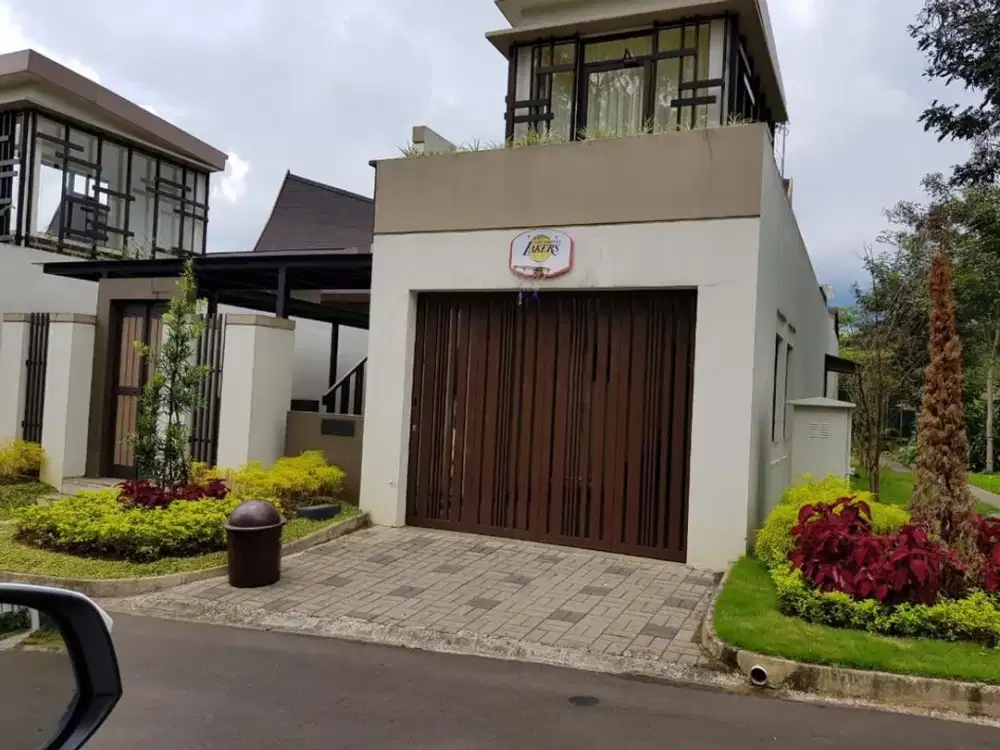 Dijual Villa di Vimala Hills Megamendung Bogor, Lt.250m2, Shgb