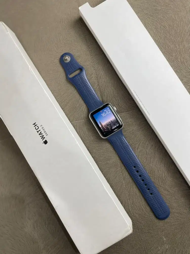 Apple Watch Seri 3 42mm Fullset Original